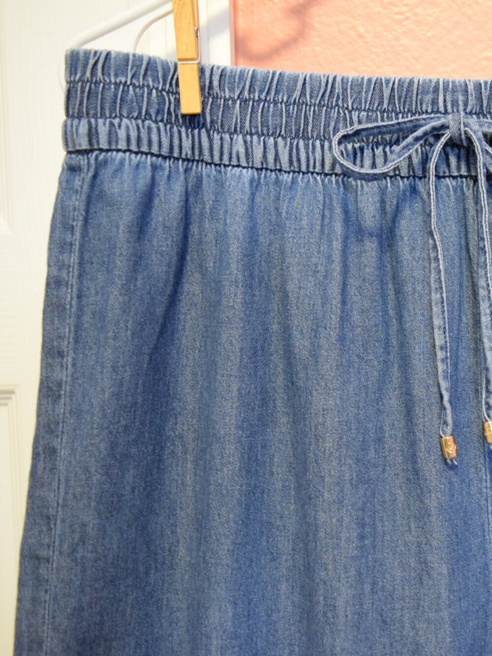 NEW MICHAEL KORS CHAMBRAY CROPPED WIDE LEG PULL ON BLUE COTTON PANTS - Picture 3 of 11